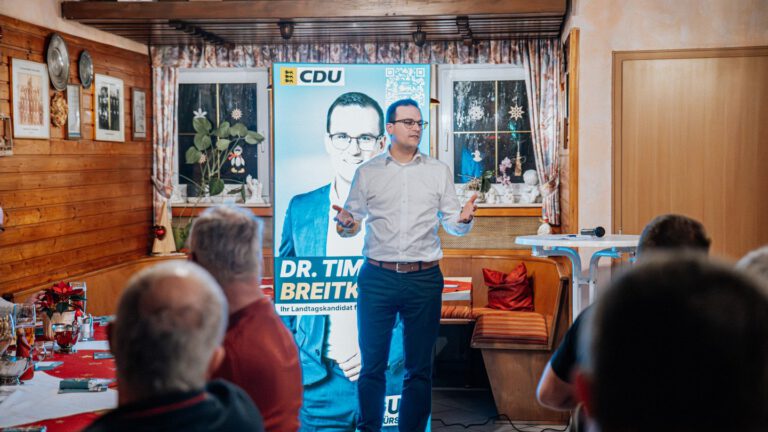 Breitkreuz in jeder Kommune des Wahlkreises: Auftakt in Ingelfingen